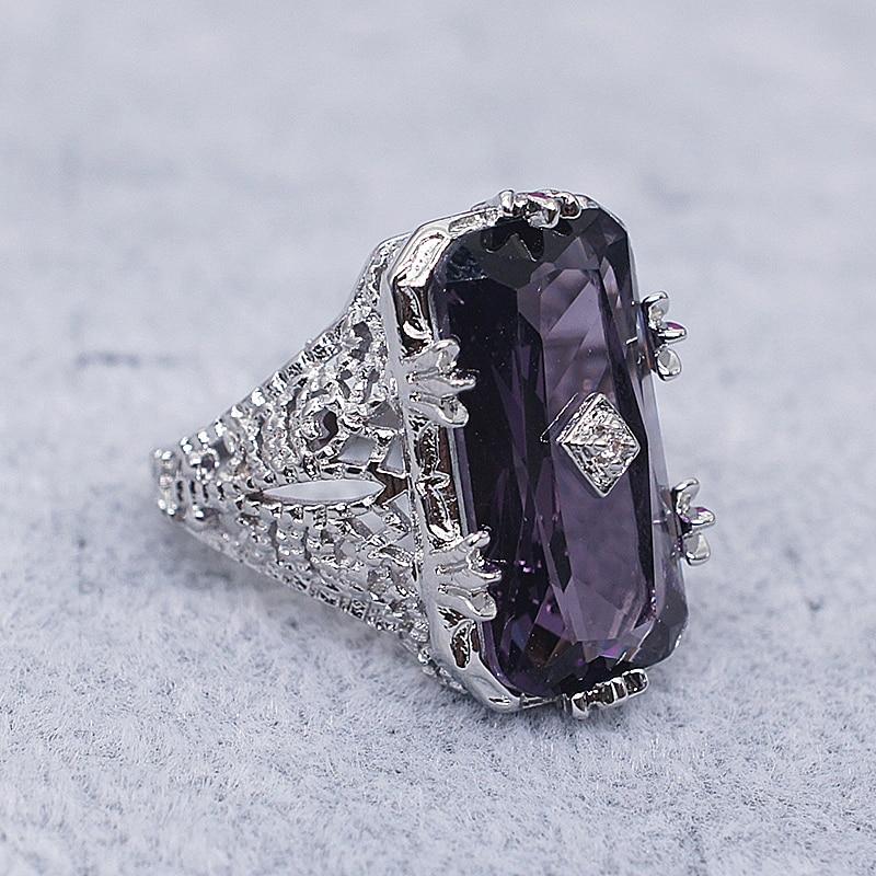 Vintage Rectangle Amethyst Gemstone Ring - Gemring Shop