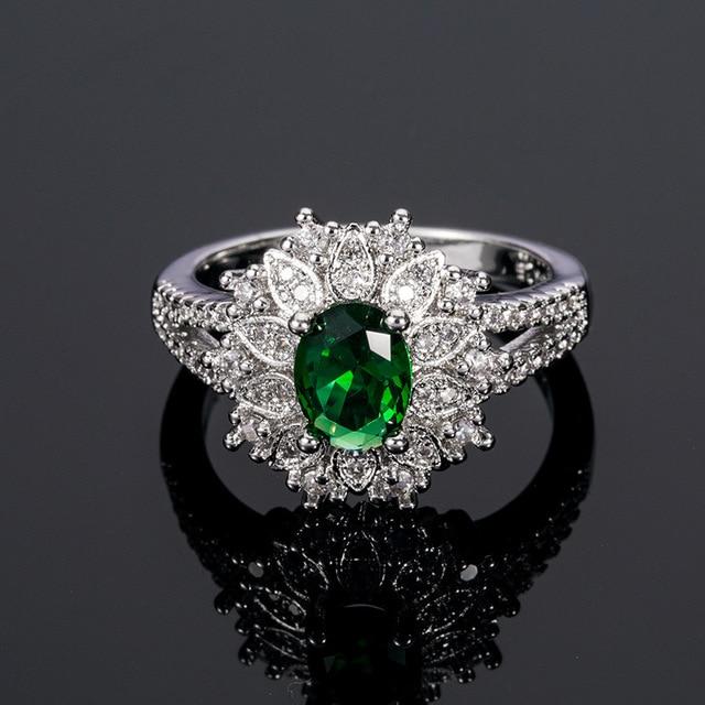 Oval Shape Emerald Gemstone Ring - Gemring Shop