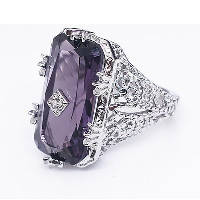 Vintage Rectangle Amethyst Gemstone Ring - Gemring Shop