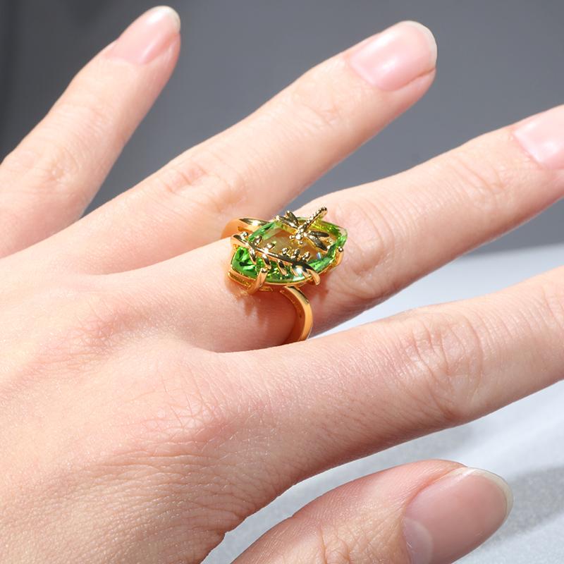 Sterling Silver Emerald Gemstone Ring - Gemring Shop