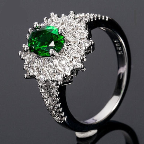 Oval Shape Emerald Gemstone Ring - Gemring Shop